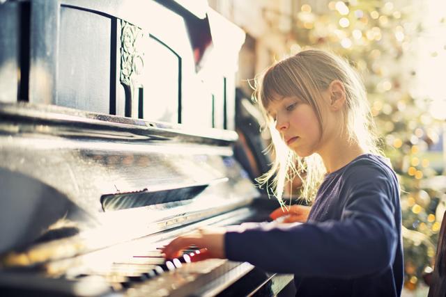 古筝、钢琴、吉他优劣势分析，哪个是你的初学首选？